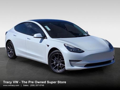 2020 Tesla Model 3 Standard Range Plus