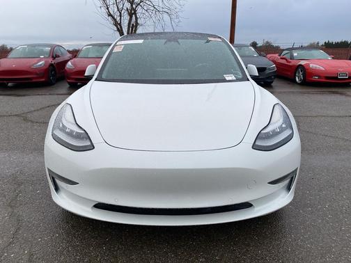 2020 Tesla Model 3 Standard Range Plus