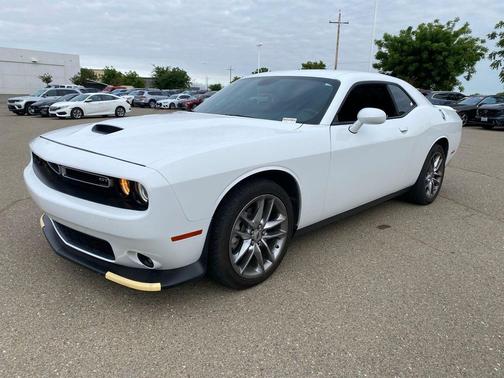 White Knuckle Clearcoat 2022 Dodge Challenger GT