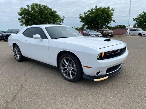 White Knuckle Clearcoat 2022 Dodge Challenger GT
