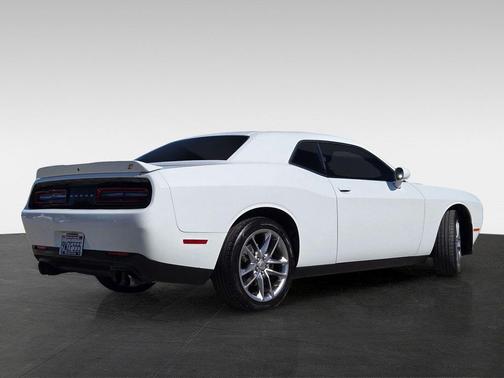 White Knuckle Clearcoat 2022 Dodge Challenger GT