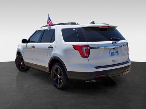 Oxford White 2019 Ford Explorer Base