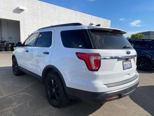 Oxford White 2019 Ford Explorer Base