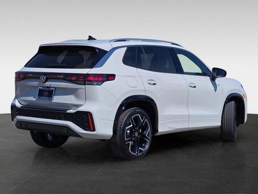 sandstone 2026 Volkswagen Tiguan 2.0T SEL R-Line 4MOTION