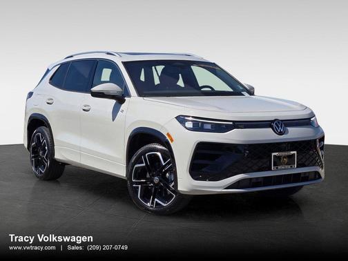 sandstone 2026 Volkswagen Tiguan 2.0T SEL R-Line 4MOTION