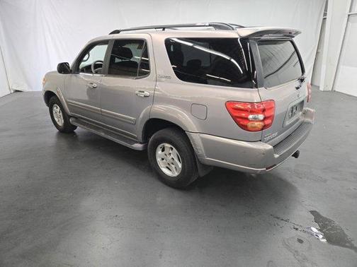 2001 Toyota Sequoia Limited