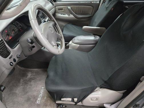 2001 Toyota Sequoia Limited
