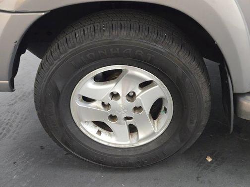 2001 Toyota Sequoia Limited