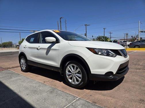 2018 Nissan Rogue Sport S