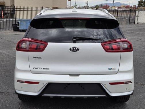 2017 Kia Niro Touring