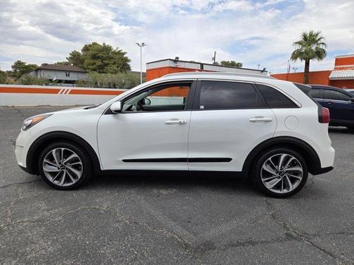 2017 Kia Niro Touring