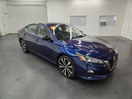 2019 Nissan Altima 2.5 SR