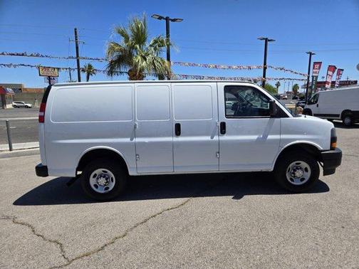 2022 Chevrolet Express 3500 Work Van