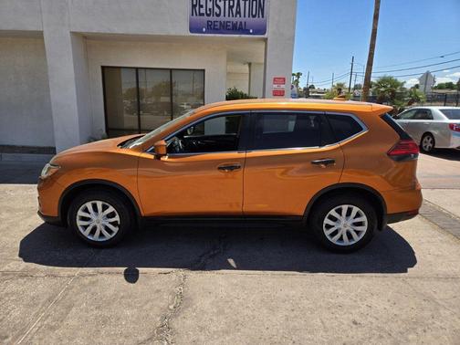 2017 Nissan Rogue S
