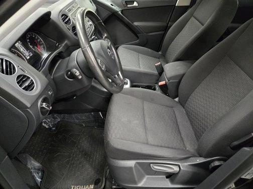 2013 Volkswagen Tiguan S