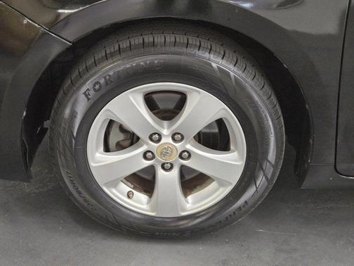 2012 Toyota Sienna LE
