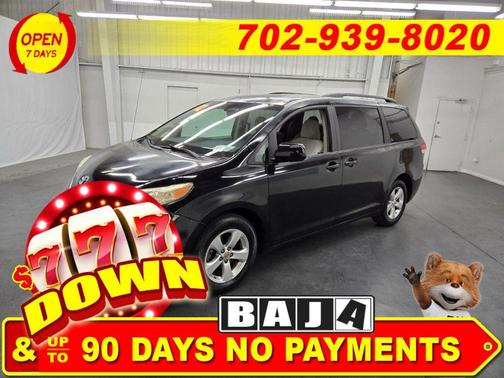 2012 Toyota Sienna LE
