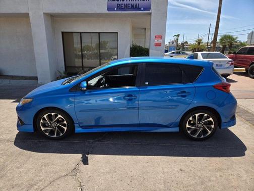 2017 Toyota Corolla iM Base