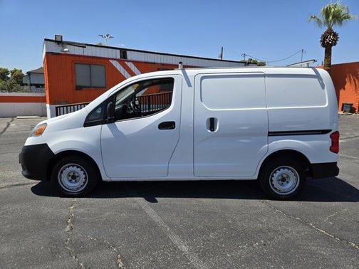 2019 Nissan NV200 S