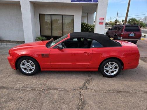 2013 Ford Mustang V6