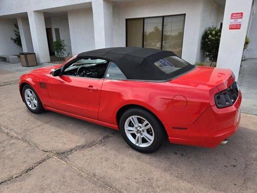 2013 Ford Mustang V6