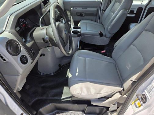2013 Ford E150 XL