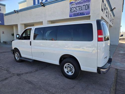 2014 Chevrolet Express 2500 LT