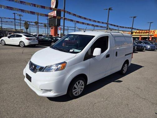 2017 Nissan NV200 SV