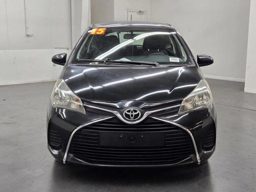 2015 Toyota Yaris L