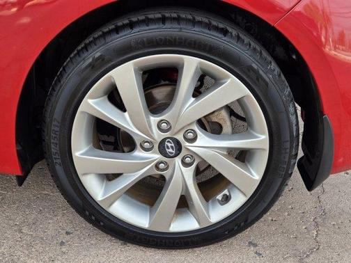 2016 Hyundai Veloster Base