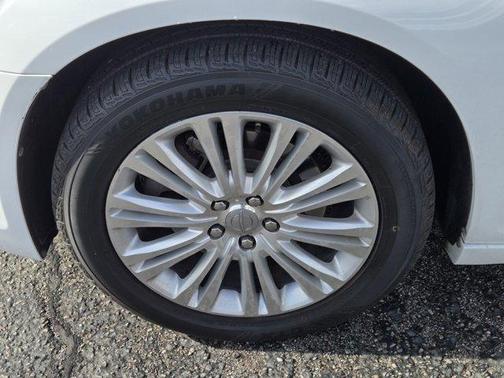 2012 Chrysler 300 Limited