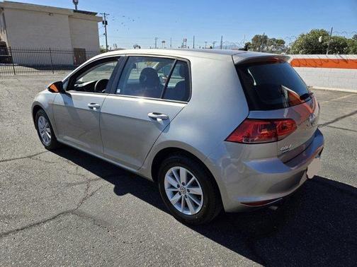 2016 Volkswagen Golf TSI S 4-Door