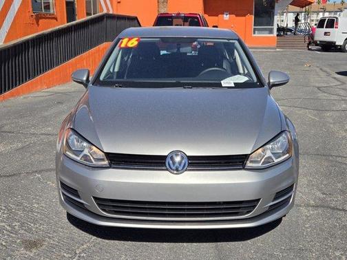 2016 Volkswagen Golf TSI S 4-Door