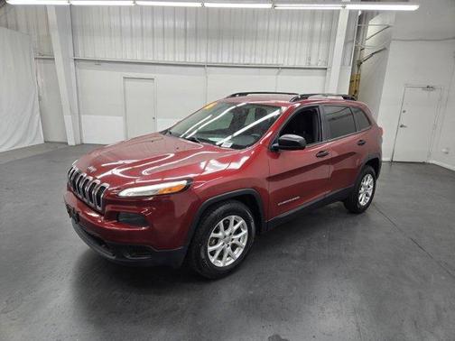 2016 Jeep Cherokee Sport
