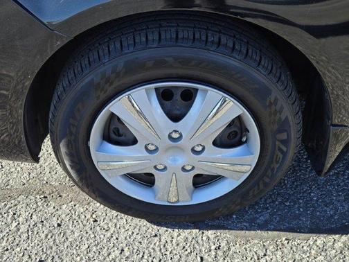 2015 Nissan Versa 1.6 S