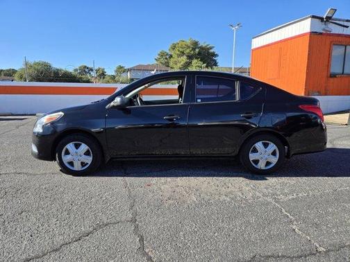 2015 Nissan Versa 1.6 S