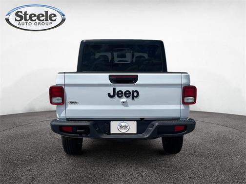 2025 Jeep Gladiator Sport S
