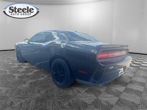 2012 Dodge Challenger SXT