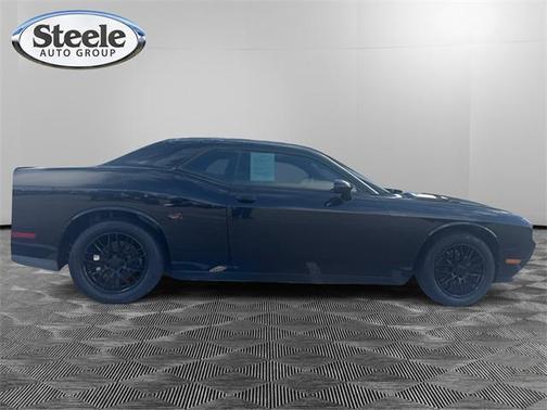 2012 Dodge Challenger SXT
