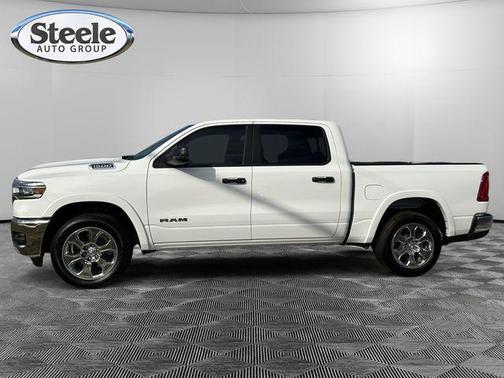 Bright White Clearcoat 2026 RAM 1500 Big Horn/Lone Star