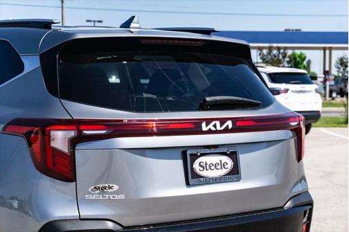 2024 Kia Seltos S