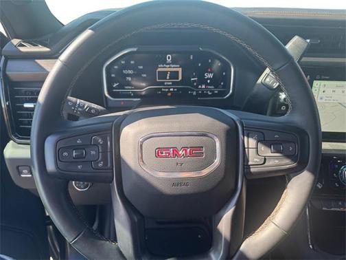 2024 GMC Sierra 2500 AT4