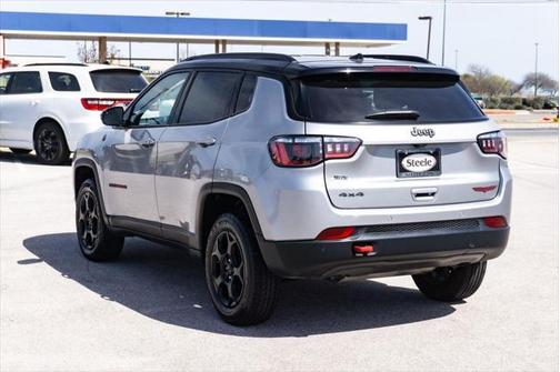 2023 Jeep Compass Trailhawk