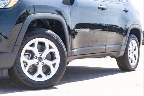 2025 Jeep Compass Sport