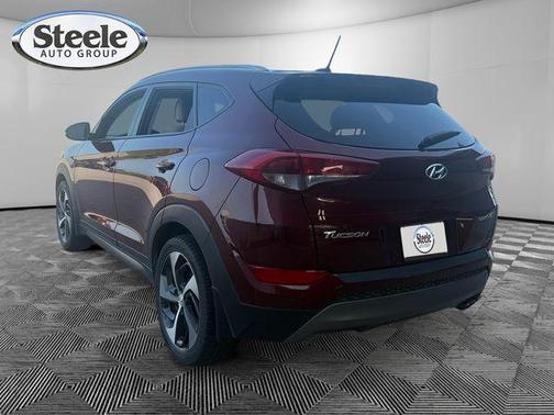 Ruby Wine 2016 Hyundai TUCSON Sport