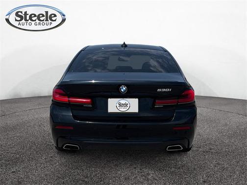 2022 BMW 530 i