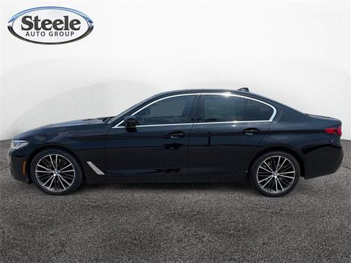 2022 BMW 530 i