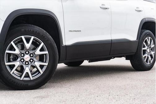 2023 GMC Acadia FWD SLT