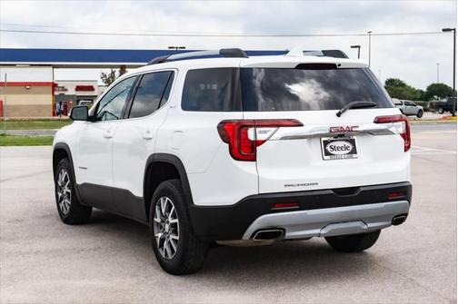 2023 GMC Acadia FWD SLT
