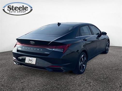 2021 Hyundai ELANTRA Limited